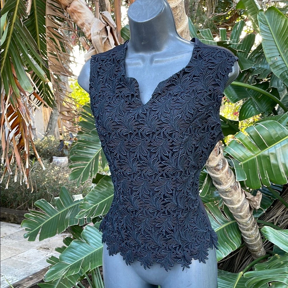 Flora, Nikrooz soutache lace tank top
